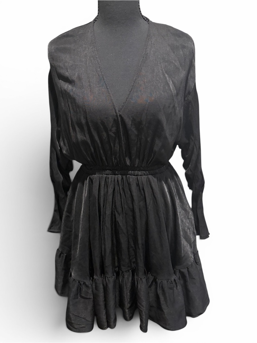 HYFVE Black V-Neck Long Sleeve Tiered Mini Dress